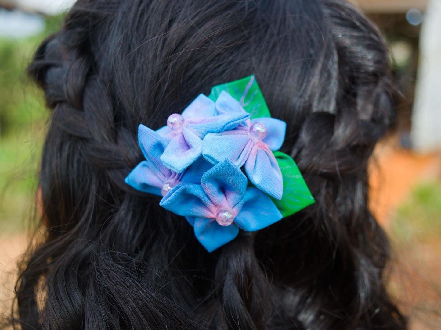 Presilha de cabelo Hortência Sussurante