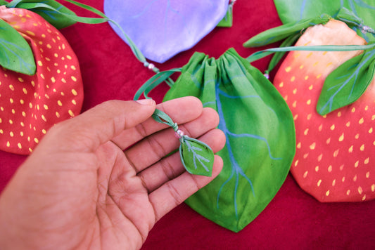 Bolsas de Folhas dos Reinos Verdejantes ~ Bolsa de puxar