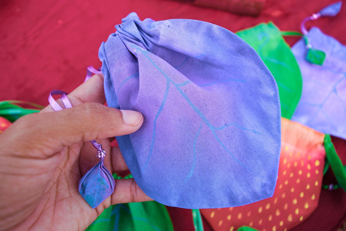Bolsas de Folhas dos Reinos Verdejantes ~ Bolsa de puxar